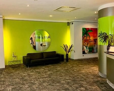 Hotel Ambiente Walldorf Екстер'єр фото