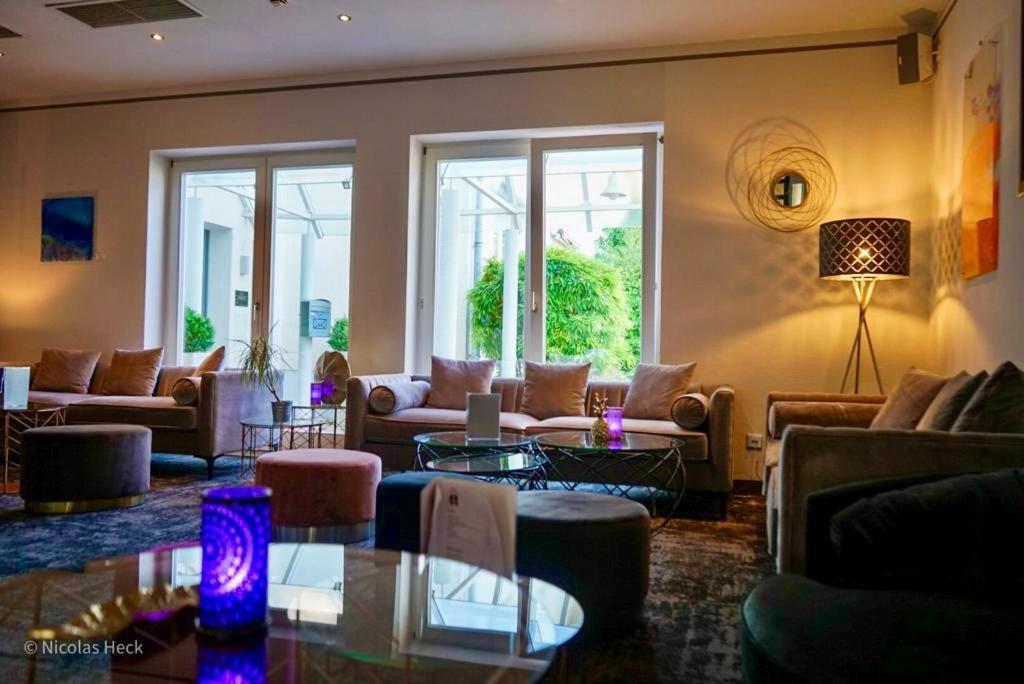 Hotel Ambiente Walldorf Валльдорф Екстер'єр фото