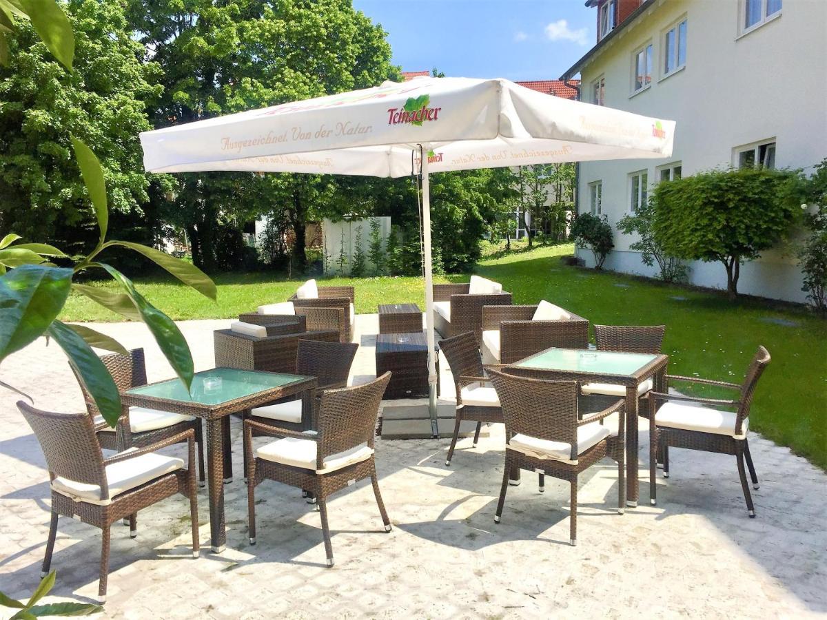 Hotel Ambiente Walldorf Валльдорф Екстер'єр фото